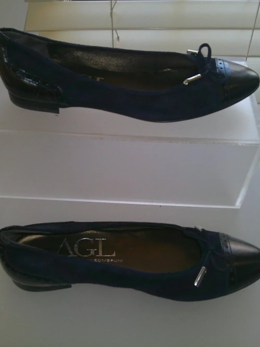 AGL Cap Toe Ballet Flats 39.5 (US 9.5) Navy Suede Leather Bow Italy Minimalist